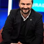 Onur Şan Sahne Menajeri,