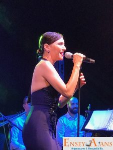 Şevval Sam Sahne Konser Fiyatı,