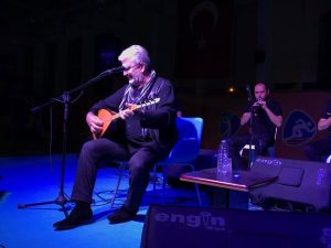 Esat Kabaklı Canlı Performans Konser Fiyatı,